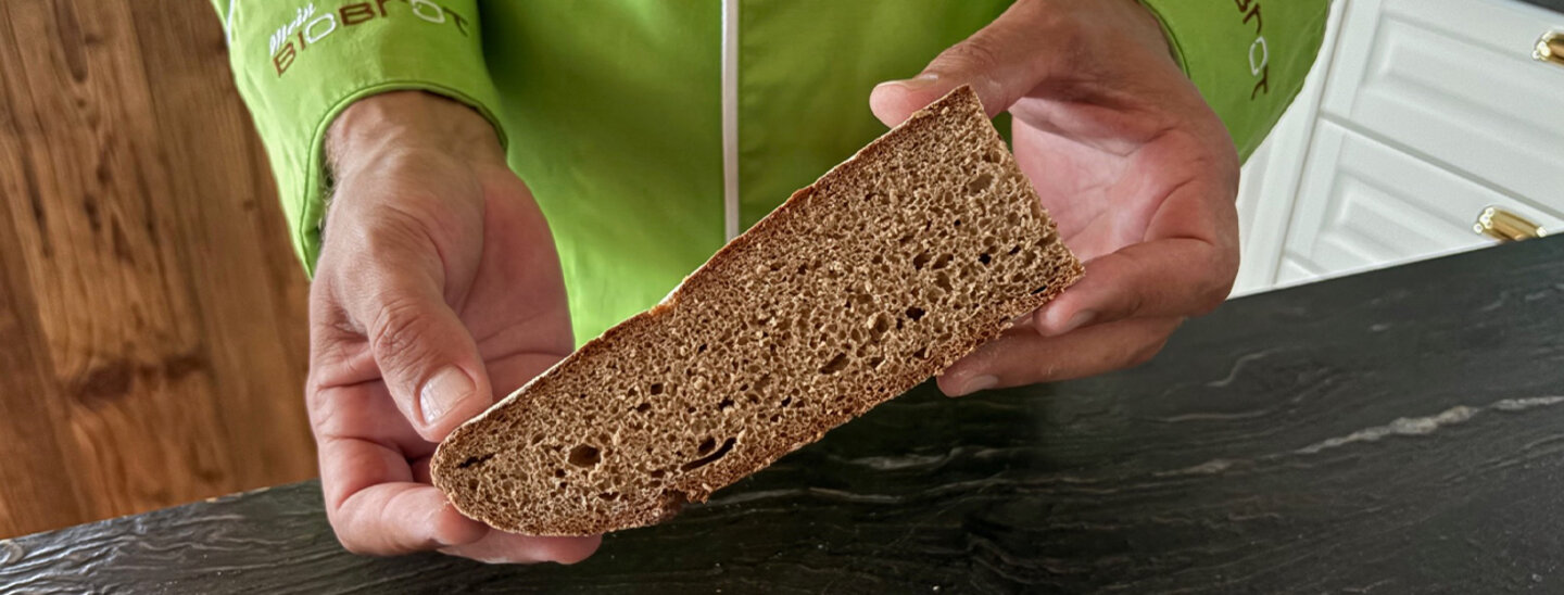 aufgeschnittenes Brot